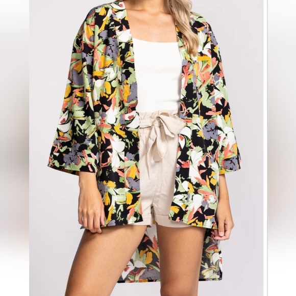 Pink Martini Flutter Kimono Size XS - Picture 2 of 11